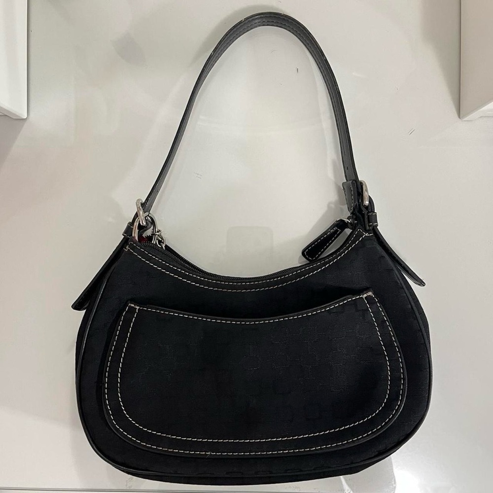 Elegant Black Shoulder Bag